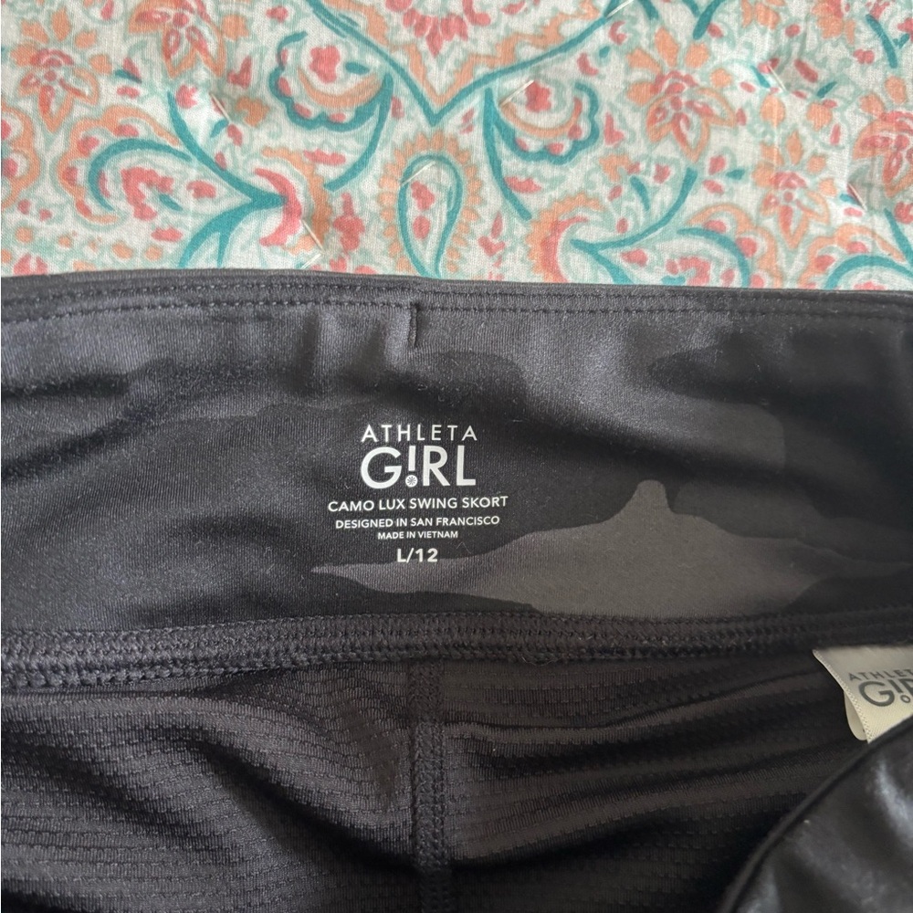 Athleta Black camo Athletic Skirt